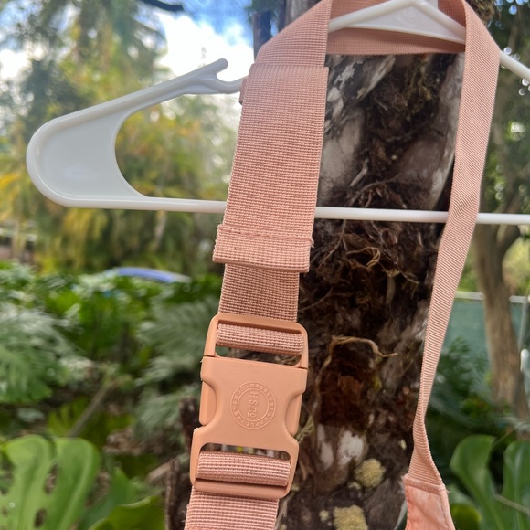 Tie-Dye Pink Belt Bag / Fanny Pack - Picture 4 of 4